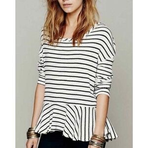 We The Free Auntie Em Tee Stripes XS